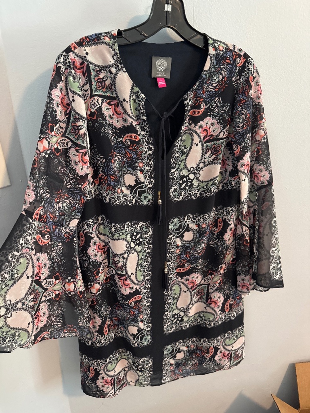 Vince Camuto chiffon